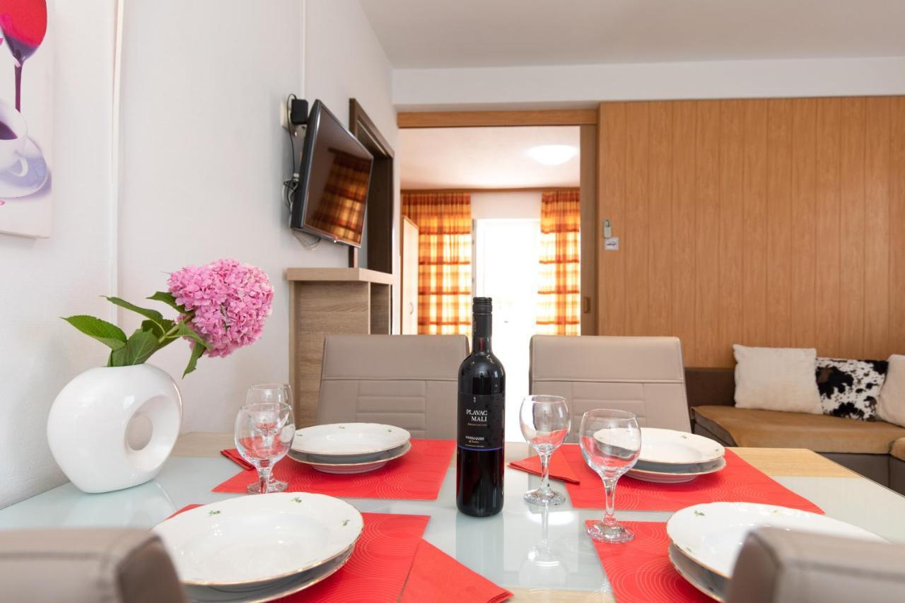 Adria-Holiday House With A Private Pool In Krk Kornić Exterior foto